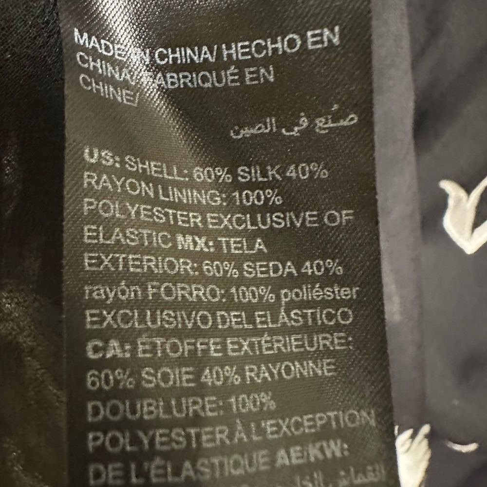 White House black market blouse - Picture 6 of 6